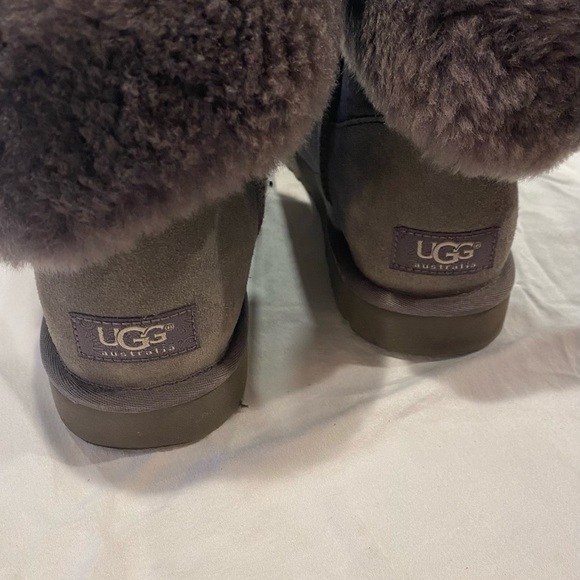 Soft grey UGG’s - Picture 5 of 5